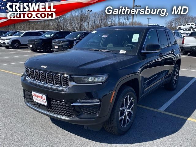 new 2025 Jeep Grand Cherokee car, priced at $43,000