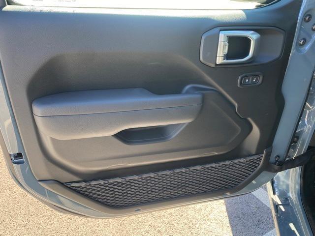 new 2026 Jeep Wrangler car, priced at $39,000