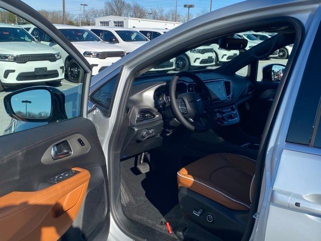 new 2026 Chrysler Pacifica car, priced at $60,660