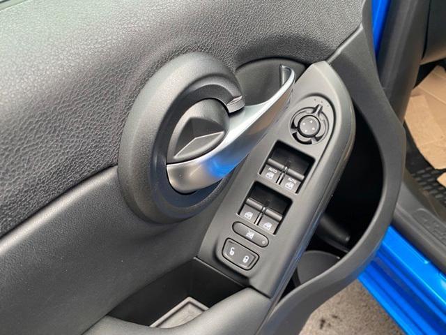 new 2023 FIAT 500X car, priced at $28,000