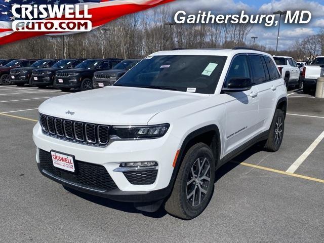 new 2025 Jeep Grand Cherokee car, priced at $45,550
