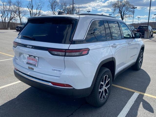 new 2025 Jeep Grand Cherokee car, priced at $43,050