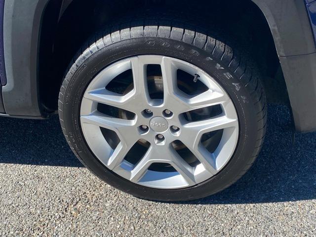 used 2021 Jeep Renegade car, priced at $17,500