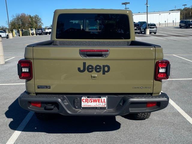 new 2025 Jeep Gladiator car, priced at $44,745