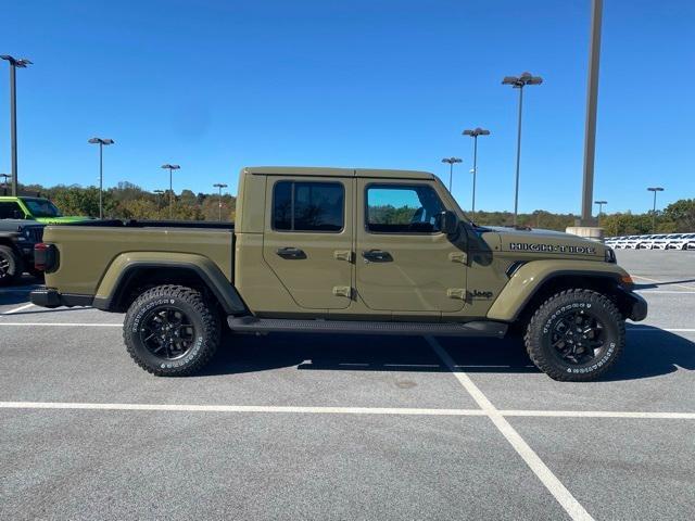 new 2025 Jeep Gladiator car, priced at $44,745