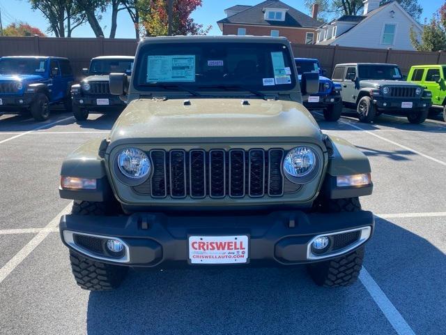 new 2025 Jeep Gladiator car, priced at $44,745