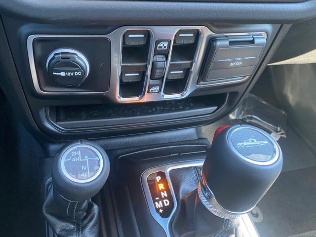 new 2025 Jeep Gladiator car, priced at $44,745