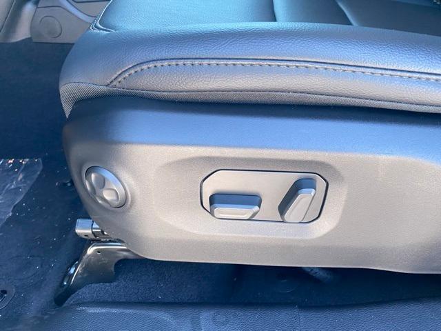 new 2025 Jeep Gladiator car, priced at $44,745