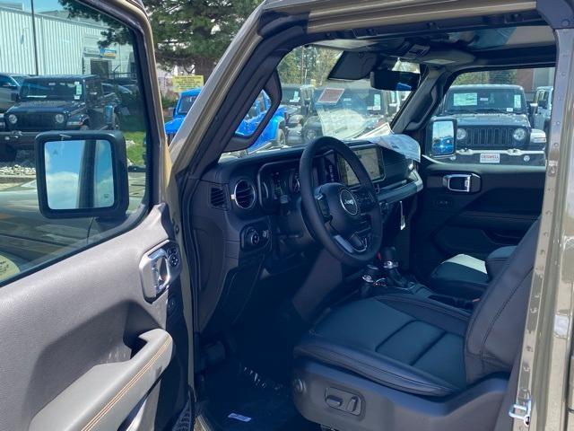 new 2025 Jeep Gladiator car, priced at $54,715