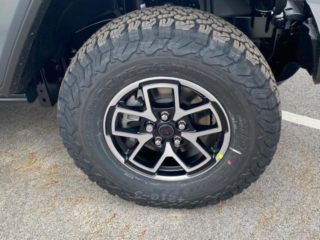 new 2025 Jeep Wrangler car, priced at $57,500