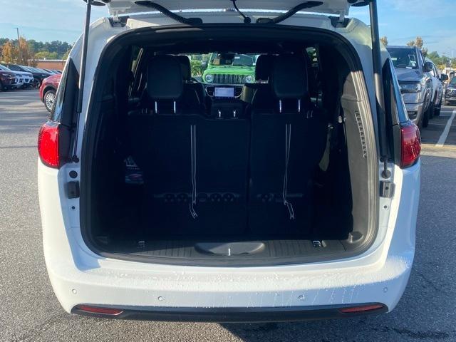 new 2026 Chrysler Voyager car, priced at $37,250