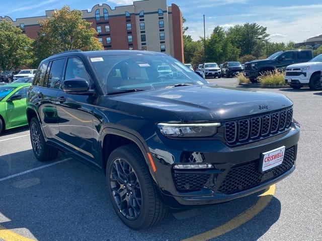 new 2025 Jeep Grand Cherokee car, priced at $60,745