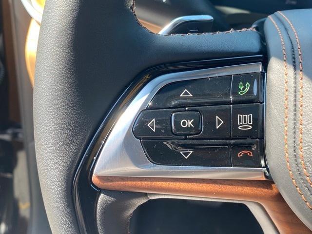 new 2025 Jeep Grand Cherokee car, priced at $60,745