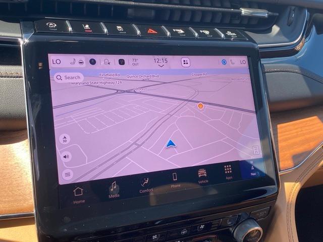 new 2025 Jeep Grand Cherokee car, priced at $60,745