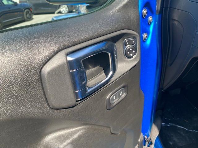 new 2025 Jeep Wrangler car, priced at $48,500