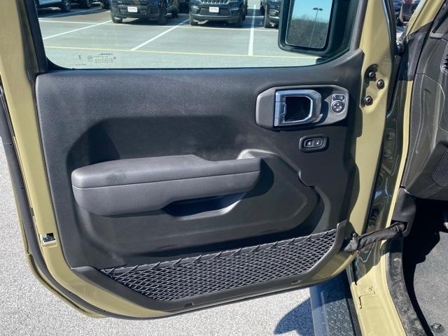 new 2025 Jeep Wrangler car, priced at $48,500