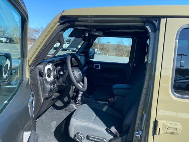 new 2025 Jeep Wrangler car, priced at $48,500