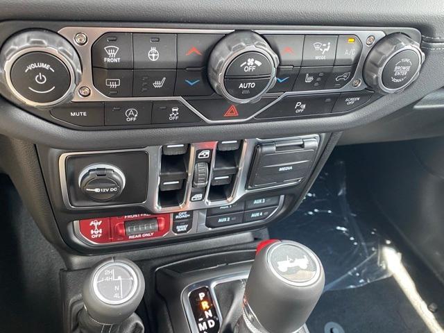 new 2025 Jeep Wrangler car, priced at $61,787
