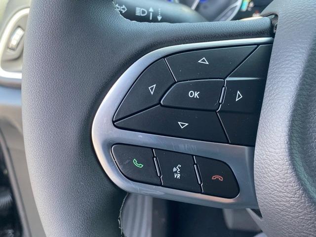 new 2026 Chrysler Pacifica car, priced at $40,500