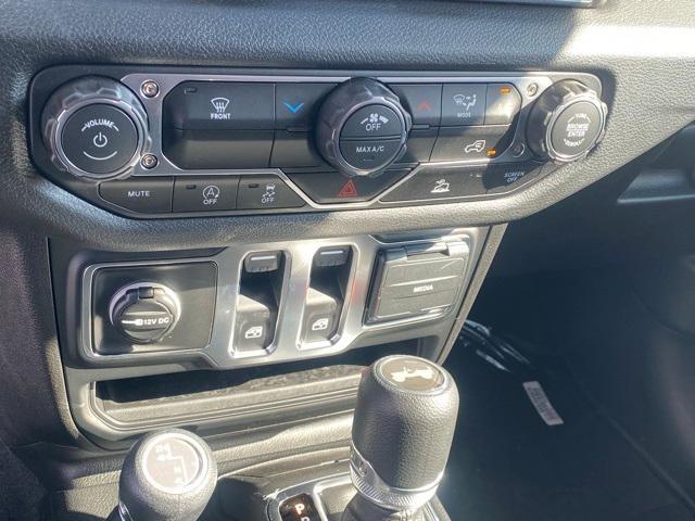 new 2026 Jeep Wrangler car, priced at $37,000