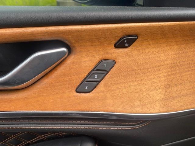 new 2025 Jeep Grand Cherokee car, priced at $62,500