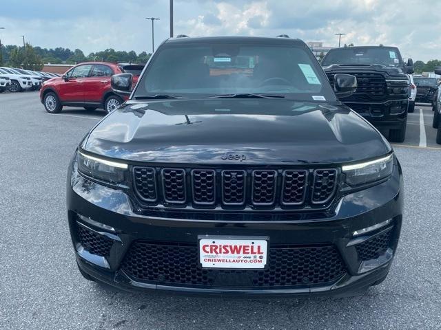 new 2025 Jeep Grand Cherokee car, priced at $62,500