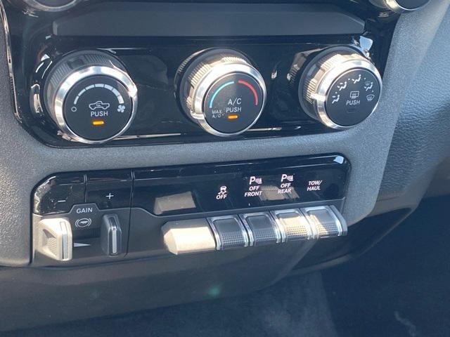 new 2025 Ram 1500 car, priced at $40,825
