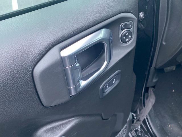new 2025 Jeep Wrangler car, priced at $47,000