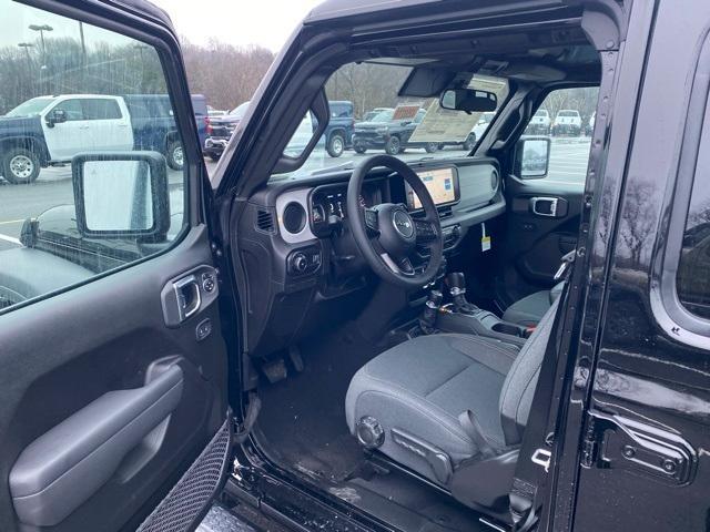 new 2025 Jeep Wrangler car, priced at $47,000