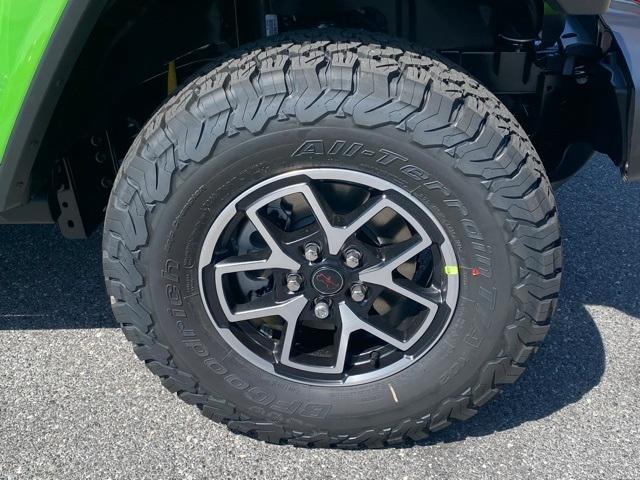 new 2025 Jeep Wrangler car, priced at $59,250