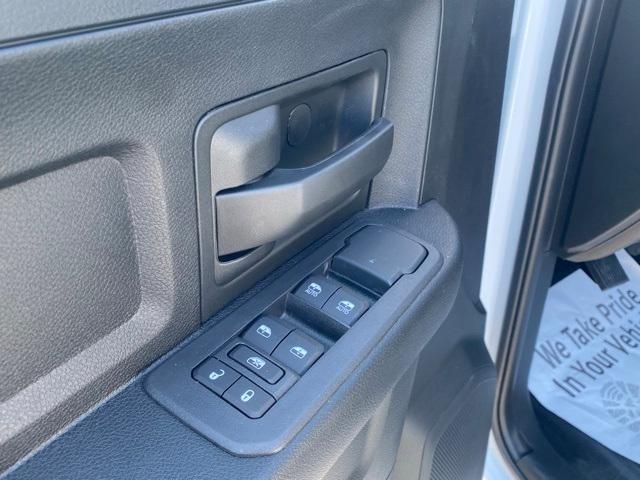 new 2025 Ram 3500 car, priced at $54,045