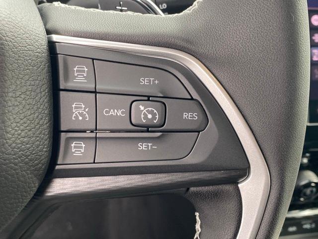 new 2025 Jeep Grand Cherokee car, priced at $41,120