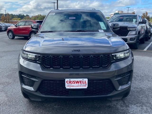 new 2025 Jeep Grand Cherokee car, priced at $41,120