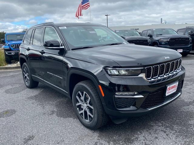 new 2025 Jeep Grand Cherokee car, priced at $43,400