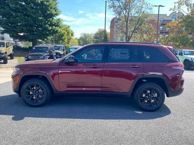 new 2025 Jeep Grand Cherokee car, priced at $39,314