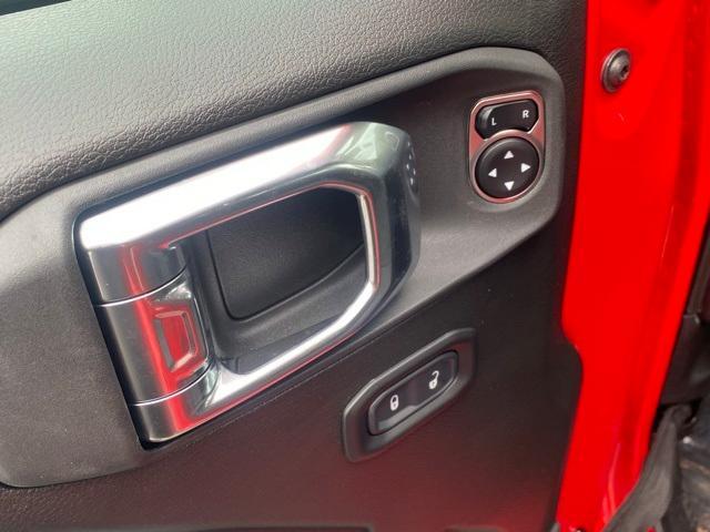 new 2025 Jeep Wrangler car, priced at $44,600