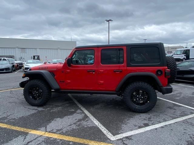new 2025 Jeep Wrangler car, priced at $44,600