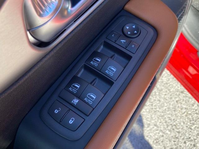 new 2026 Chrysler Pacifica car, priced at $60,660