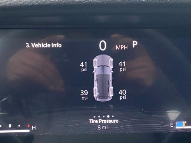 new 2025 Jeep Grand Cherokee car, priced at $43,500