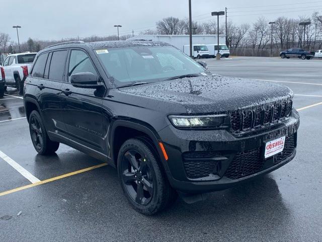 new 2025 Jeep Grand Cherokee car, priced at $43,500