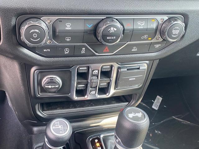 new 2025 Jeep Wrangler car, priced at $41,500