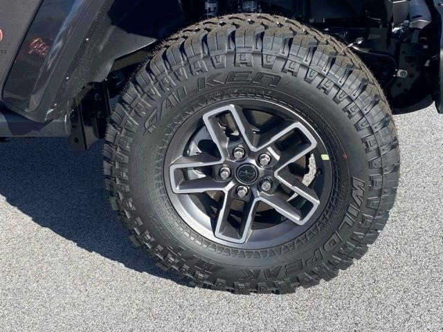 new 2026 Jeep Gladiator car, priced at $62,000