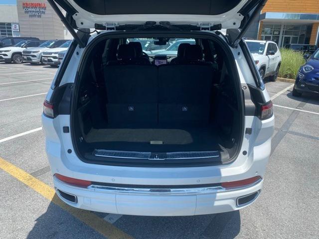 new 2025 Jeep Grand Cherokee L car, priced at $59,050