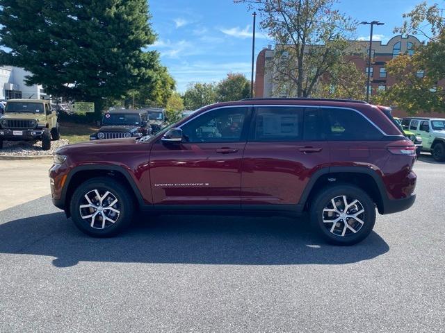 new 2025 Jeep Grand Cherokee car, priced at $50,345