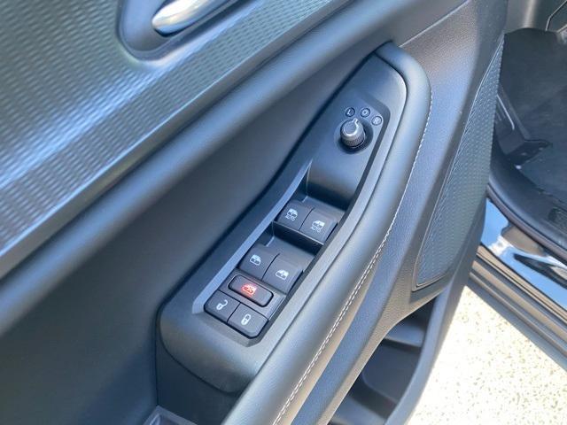 new 2025 Jeep Grand Cherokee car, priced at $47,065