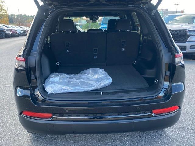 new 2025 Jeep Grand Cherokee car, priced at $47,065