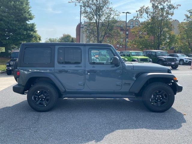 new 2025 Jeep Wrangler car, priced at $40,000
