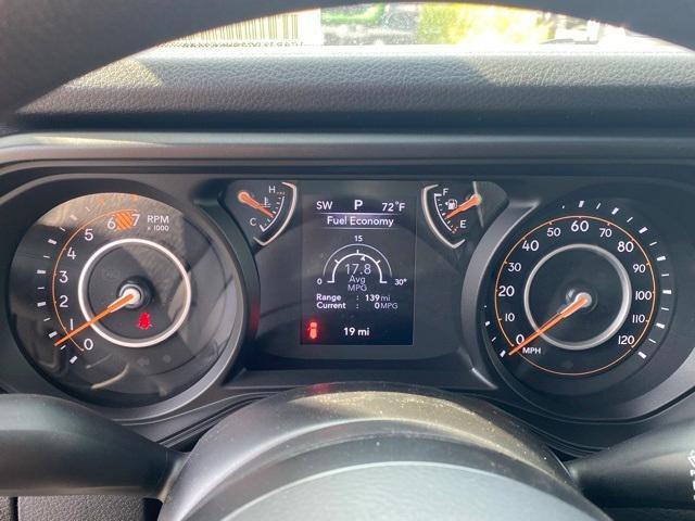 new 2025 Jeep Wrangler car, priced at $40,000