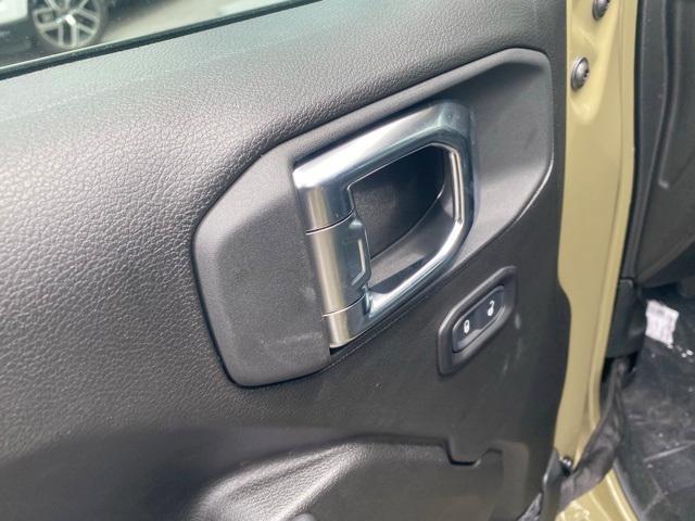 new 2025 Jeep Wrangler car, priced at $35,793