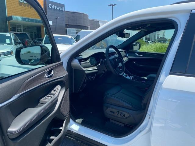new 2025 Jeep Grand Cherokee L car, priced at $46,750